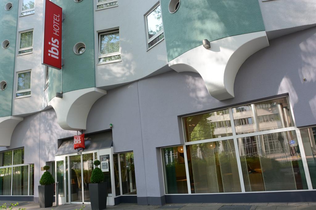 Hotel Ibis Essen Hauptbahnhof Exterior foto